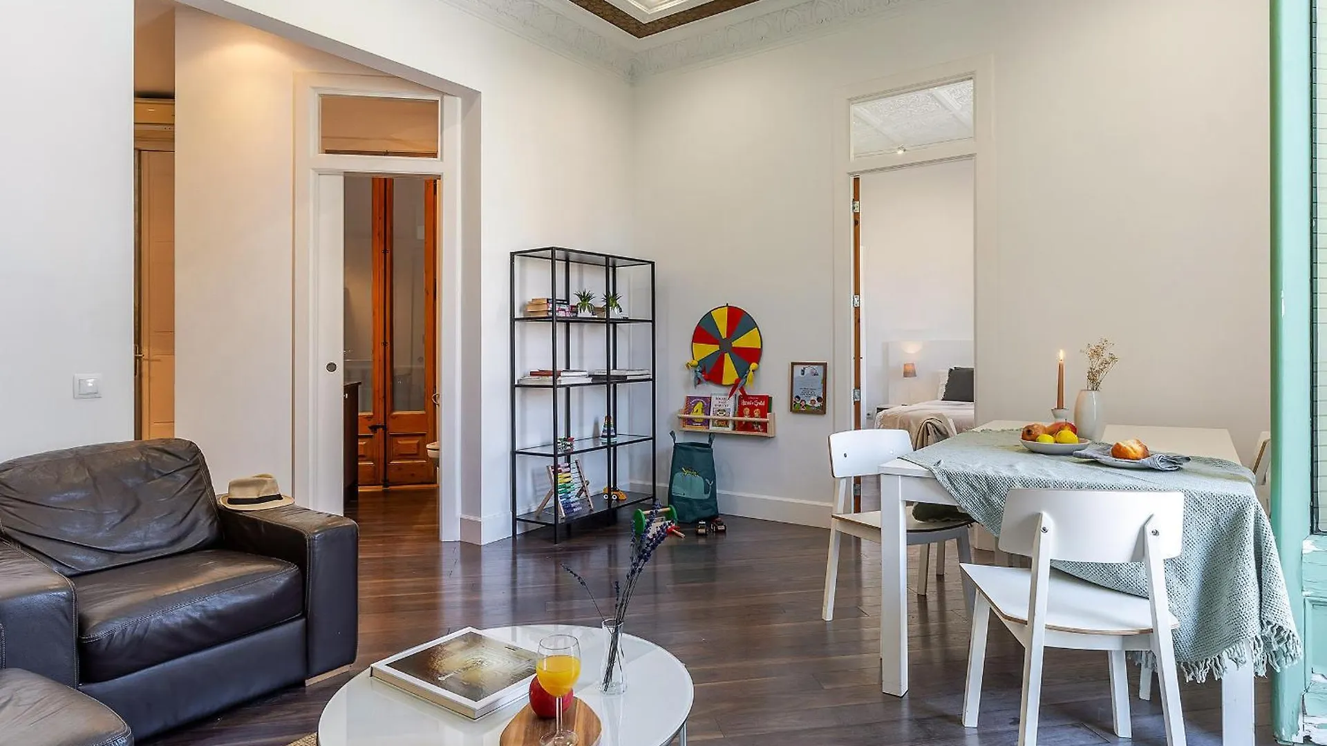 Canela Homes Barcelona Family 0*,
